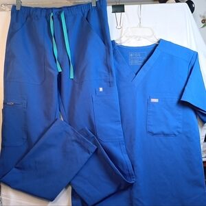 Figs Women's Scrub Set Blue Straight Leg Pants Top M Pants S
